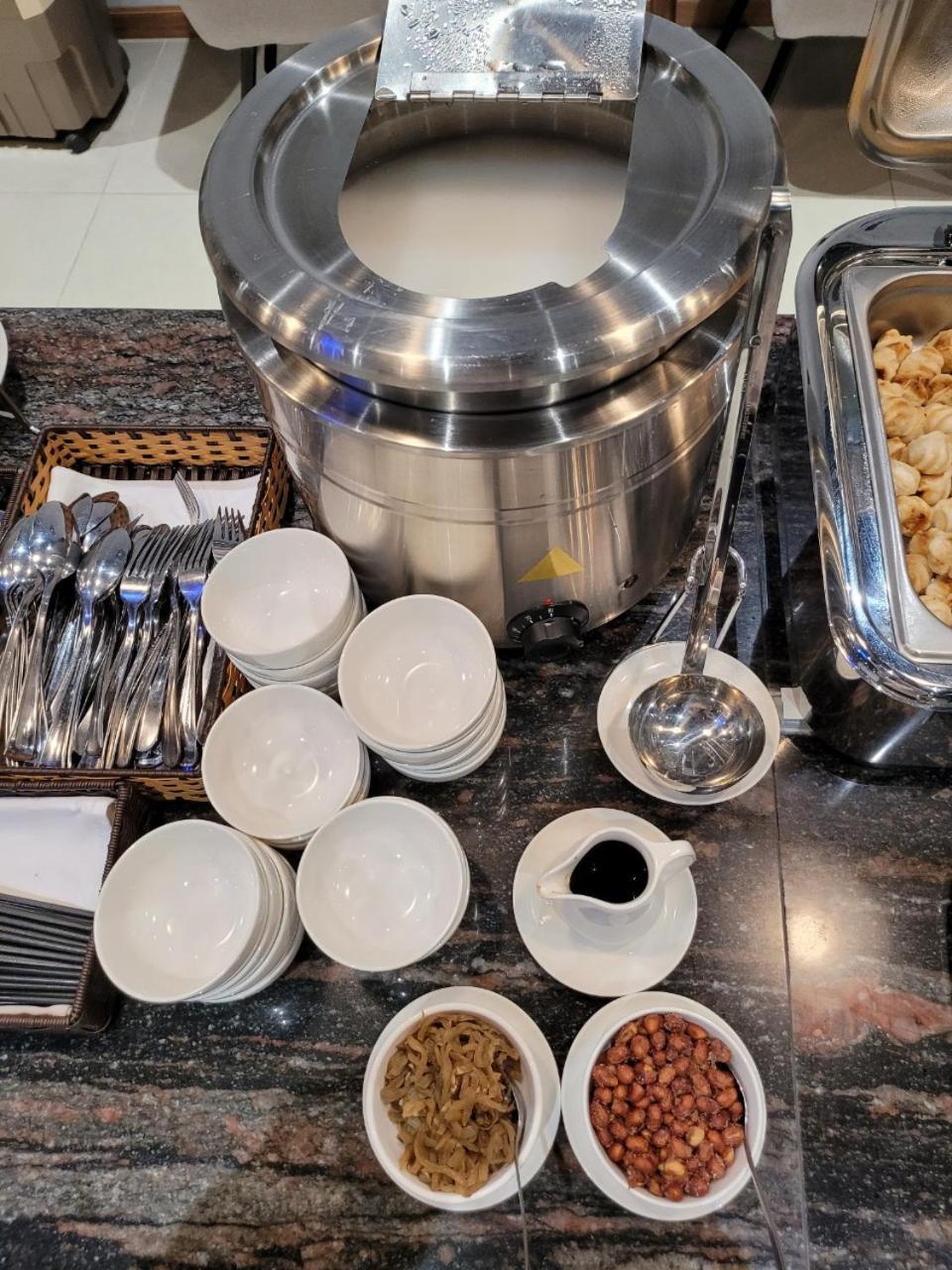 Thanh Long Hotel - Tra Khuc Ho Chi Minh-Byen Eksteriør billede